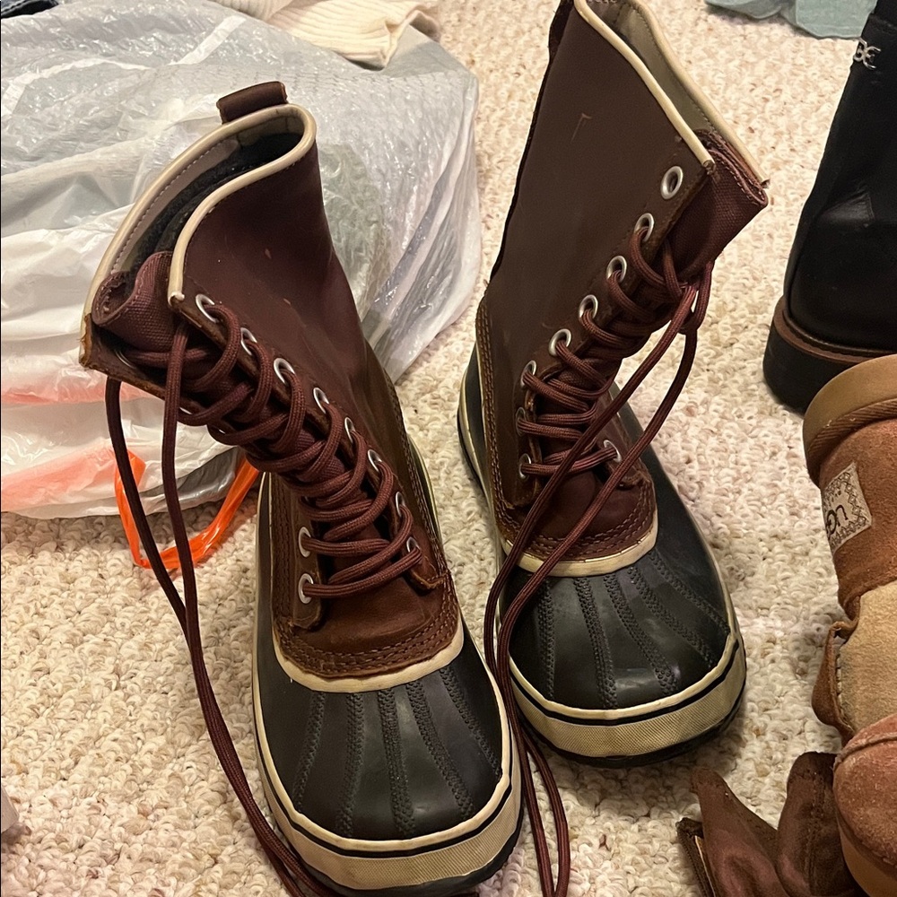 Sorel Brown and Black Winter Boots